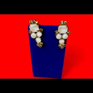 Vintage Off White Rhinestone Clip On Earrings